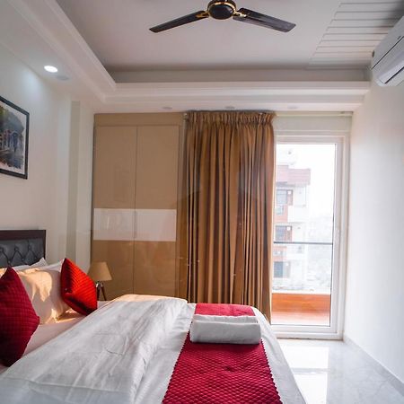 The Lodgers 1 Bhk Serviced Apartment Golf Course Road คูร์เคาน์ ภายนอก รูปภาพ